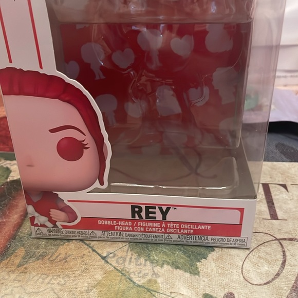 Funko Pop Rey - Picture 2 of 4